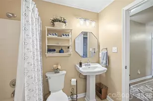 7810 Davinci Ln, Charlotte, NC 28226 - Photo 18