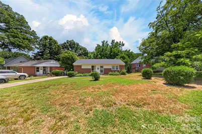 520 Inwood Drive, Charlotte, NC 28209 - Photo 2