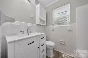 520 Inwood Dr, Charlotte, NC 28209 - Photo 24