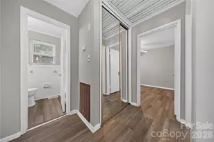 520 Inwood Dr, Charlotte, NC 28209 - Photo 16