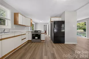 520 Inwood Dr, Charlotte, NC 28209 - Photo 12