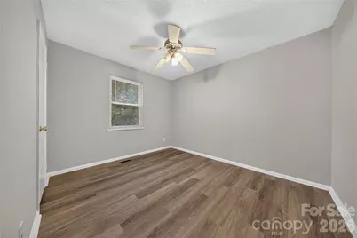 520 Inwood Drive, Charlotte, NC 28209 - Photo 22