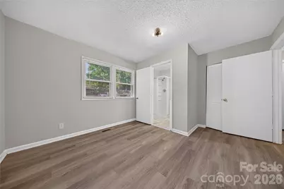 520 Inwood Drive, Charlotte, NC 28209 - Photo 18