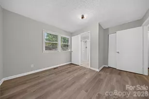 520 Inwood Dr, Charlotte, NC 28209 - Photo 18