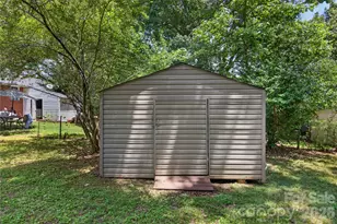 520 Inwood Dr, Charlotte, NC 28209 - Photo 28