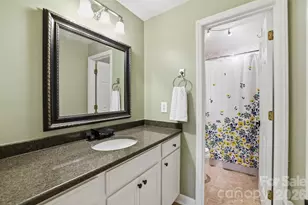 9817 Emerald Point Dr, Charlotte, NC 28278 - Photo 28