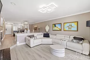 9817 Emerald Point Dr, Charlotte, NC 28278 - Photo 14