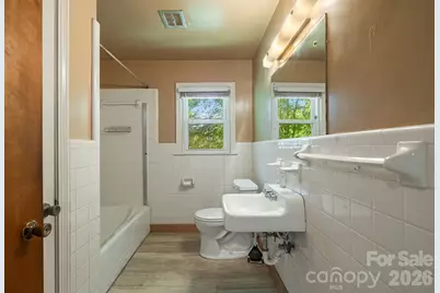 917 Fassifern Court, Hendersonville, NC 28791 - Photo 20