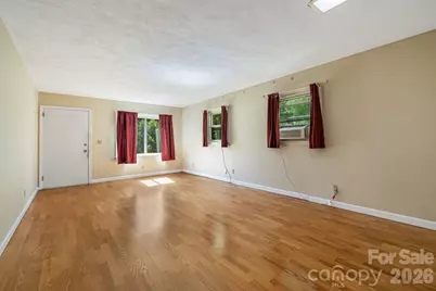 917 Fassifern Court, Hendersonville, NC 28791 - Photo 10