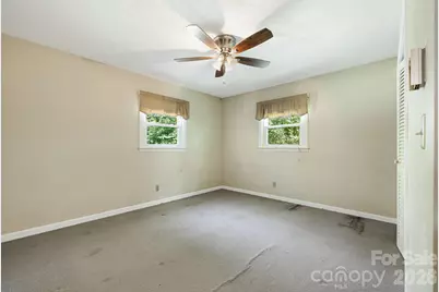 917 Fassifern Court, Hendersonville, NC 28791 - Photo 14