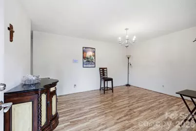 401 Grant Street, Spencer, NC 28027 - Photo 6