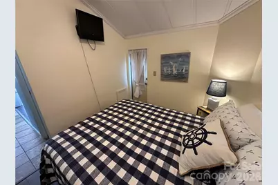 143 Dove Street, New London, NC 28127 - Photo 16