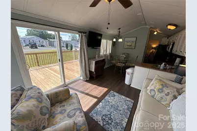 143 Dove Street, New London, NC 28127 - Photo 6