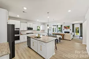 3014 Oxtail Ct, Rock Hill, SC 29732 - Photo 6