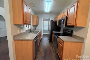 119 Addison Pl, Troutman, NC 28166 - Photo 6