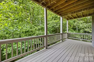 2204 E Cumming Woods Ln, Hendersonville, NC 28739 - Photo 30