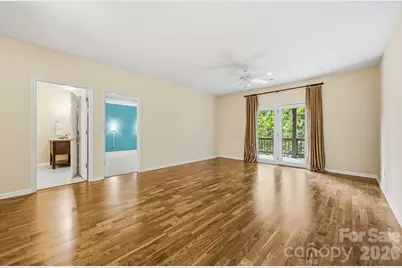 2204 E Cumming Woods Lane, Hendersonville, NC 28739 - Photo 28