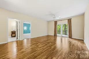 2204 E Cumming Woods Ln, Hendersonville, NC 28739 - Photo 28