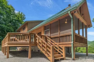 59 W Canoe Creek Dr, Tuckasegee, NC 28783 - Photo 2