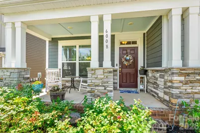 6008 Britannia Boulevard, Waxhaw, NC 28173 - Photo 2