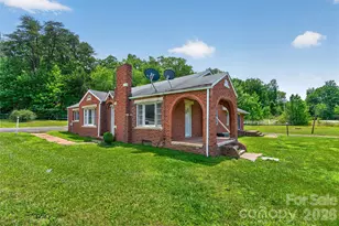 107 Carderwoody Rd, Statesville, NC 28625 - Photo 2
