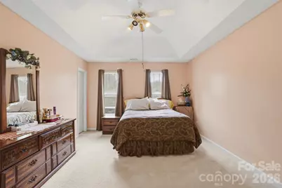 5619 Hedgecrest Place, Charlotte, NC 28269 - Photo 20