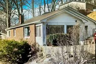 10200 US 23 Hwy, Mars Hill, NC 28754 - Photo 2