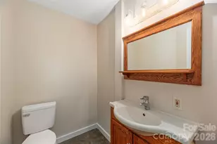 23 Moriah Ln, Asheville, NC 28803 - Photo 38