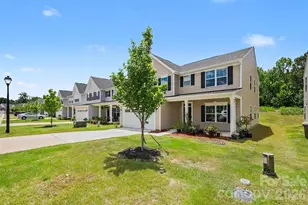 3030 Streamside Dr, Davidson, NC 28036 - Photo 24