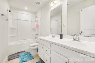 3030 Streamside Dr, Davidson, NC 28036 - Photo 16