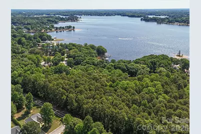 8793 Peninsula Drive, Terrell, NC 28682 - Photo 8