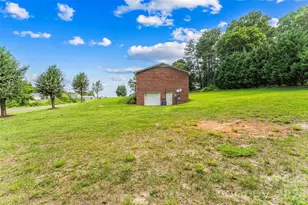 3695 Bradley Rd, Morganton, NC 28655 - Photo 26