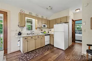 3526 Dogwood Ln, Morganton, NC 28655 - Photo 14