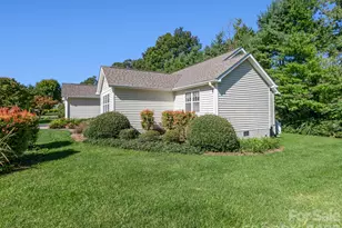 286 Charlestown Dr, Hendersonville, NC 28792 - Photo 28