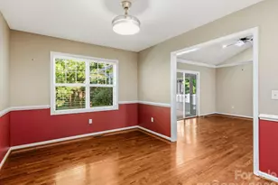 286 Charlestown Dr, Hendersonville, NC 28792 - Photo 10