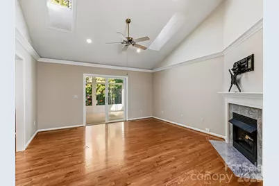286 Charlestown Drive, Hendersonville, NC 28792 - Photo 6