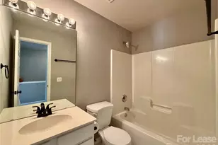 2754 Thornbush Ct, Charlotte, NC 28270 - Photo 22