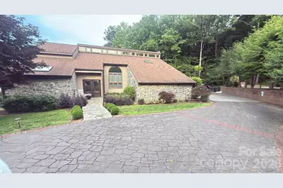4444 3rd Street Lane NW, Hickory, NC 28601 - Photo 2