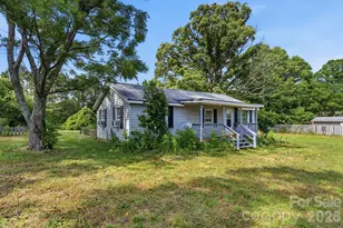 1561 Ostwalt Amity Rd, Cleveland, NC 27013 - Photo 4