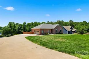 495 Windsor Dr, Taylorsville, NC 28681 - Photo 14