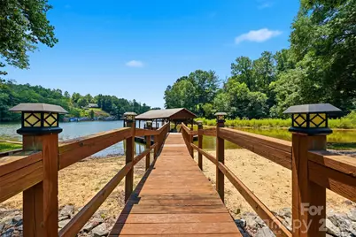 495 Windsor Drive, Taylorsville, NC 28681 - Photo 8