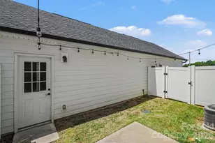 110 Hamrick Rd, Gastonia, NC 28056 - Photo 16