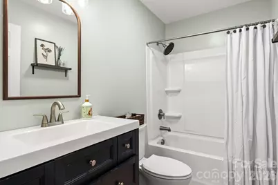 510 Roberts Avenue, York, SC 29745 - Photo 16
