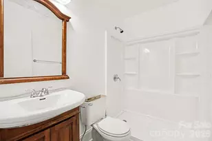 2518 E 7th St, Charlotte, NC 28204 - Photo 4