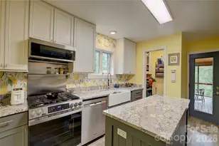2825 Harrell Hill Rd, Bakersville, NC 28705 - Photo 4