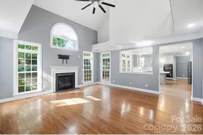 9915 Nicole Lane, Charlotte, NC 28269 - Photo 2