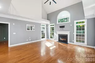 9915 Nicole Ln, Charlotte, NC 28269 - Photo 8