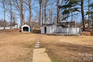 135 Old Gregory Ln, Lancaster, SC 29720 - Photo 30