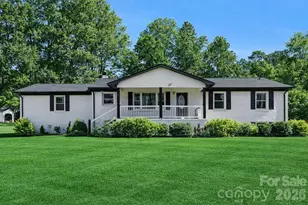 135 Old Gregory Ln, Lancaster, SC 29720 - Photo 2