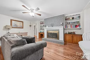 115 Wedgewood Dr, Morganton, NC 28655 - Photo 8
